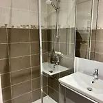 Cosy Centre *