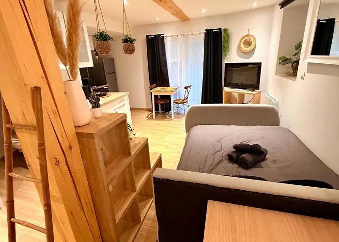 Cosy Centre
